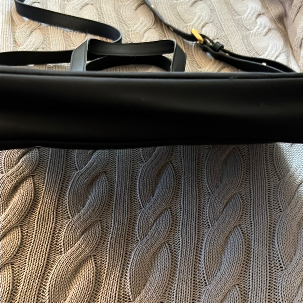 Marc Jacobs Black Laptop Bag with Adjustable Strap - Picture 3 of 10